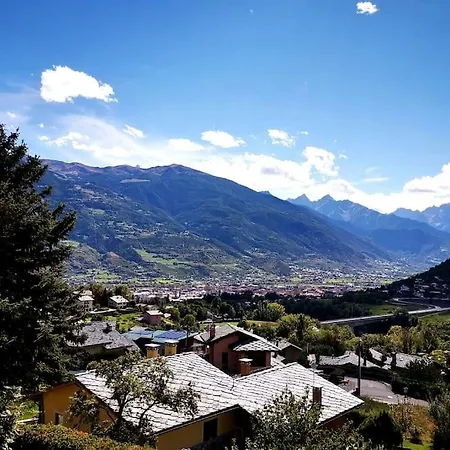 ヴィラ La Maison De Carmen アオスタ