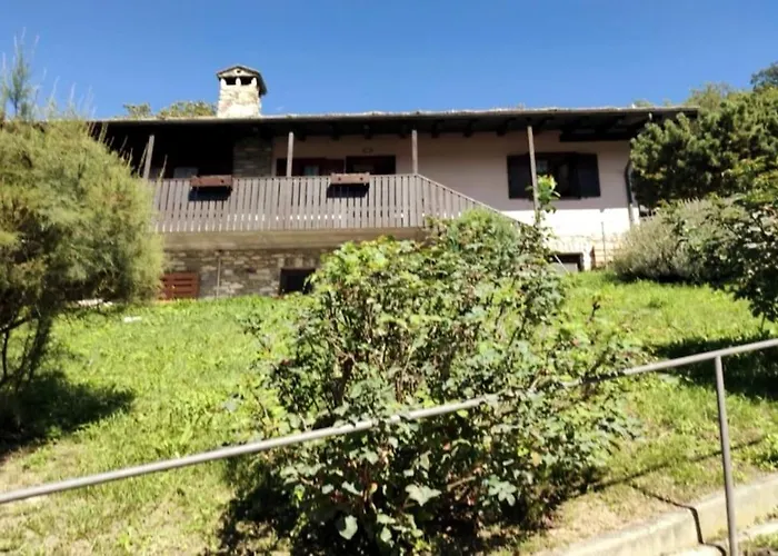 Villa La Maison De Carmen Aosta